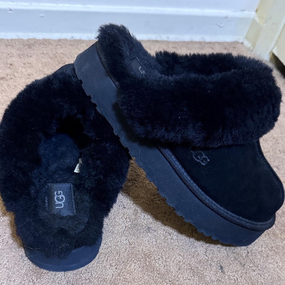 UGG Black Furry Slip-Ons - Size 8